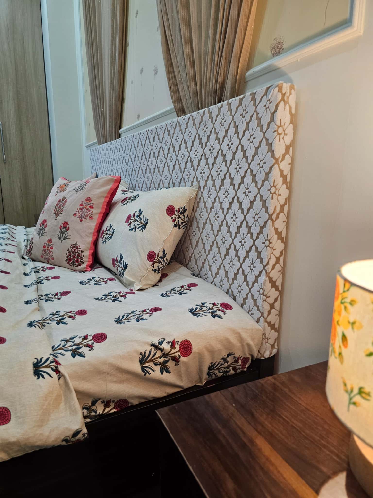 Royal Reatreat 1bhk in sector 57 - Image 2