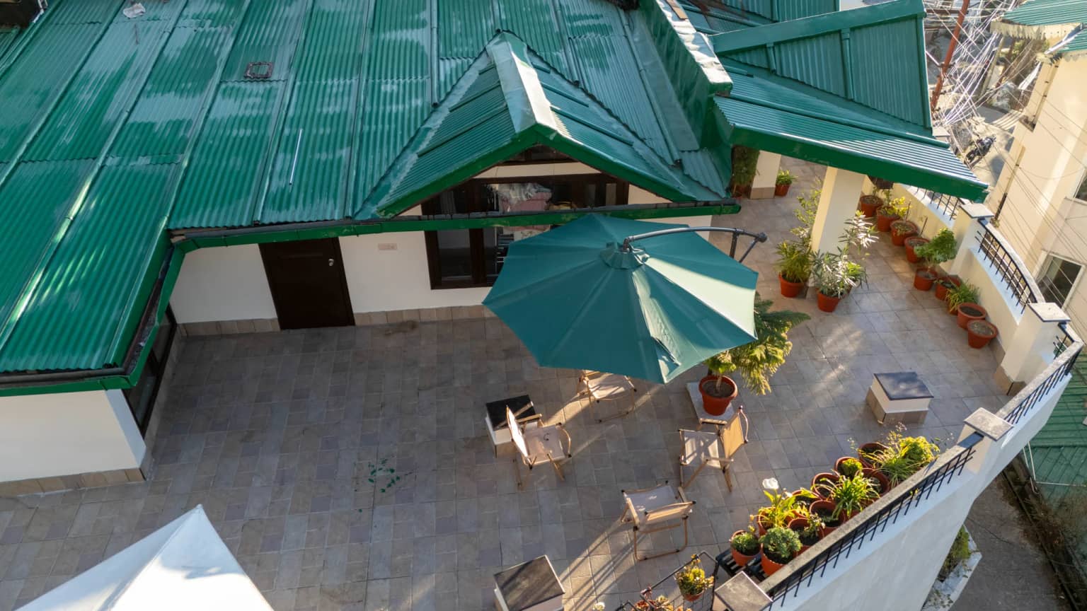 Entire 2 Bedroom villa with terrace - Main Image